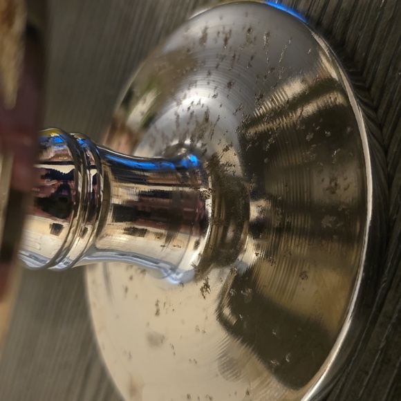 Bath&Body Works 4 wick candle holder - Picture 6 of 7